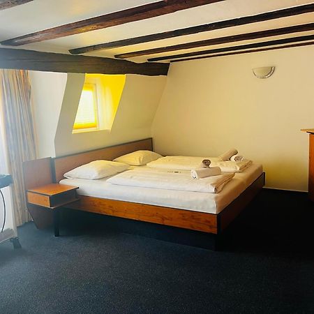Hotel Am Malerwinkel Wertheim Extérieur photo