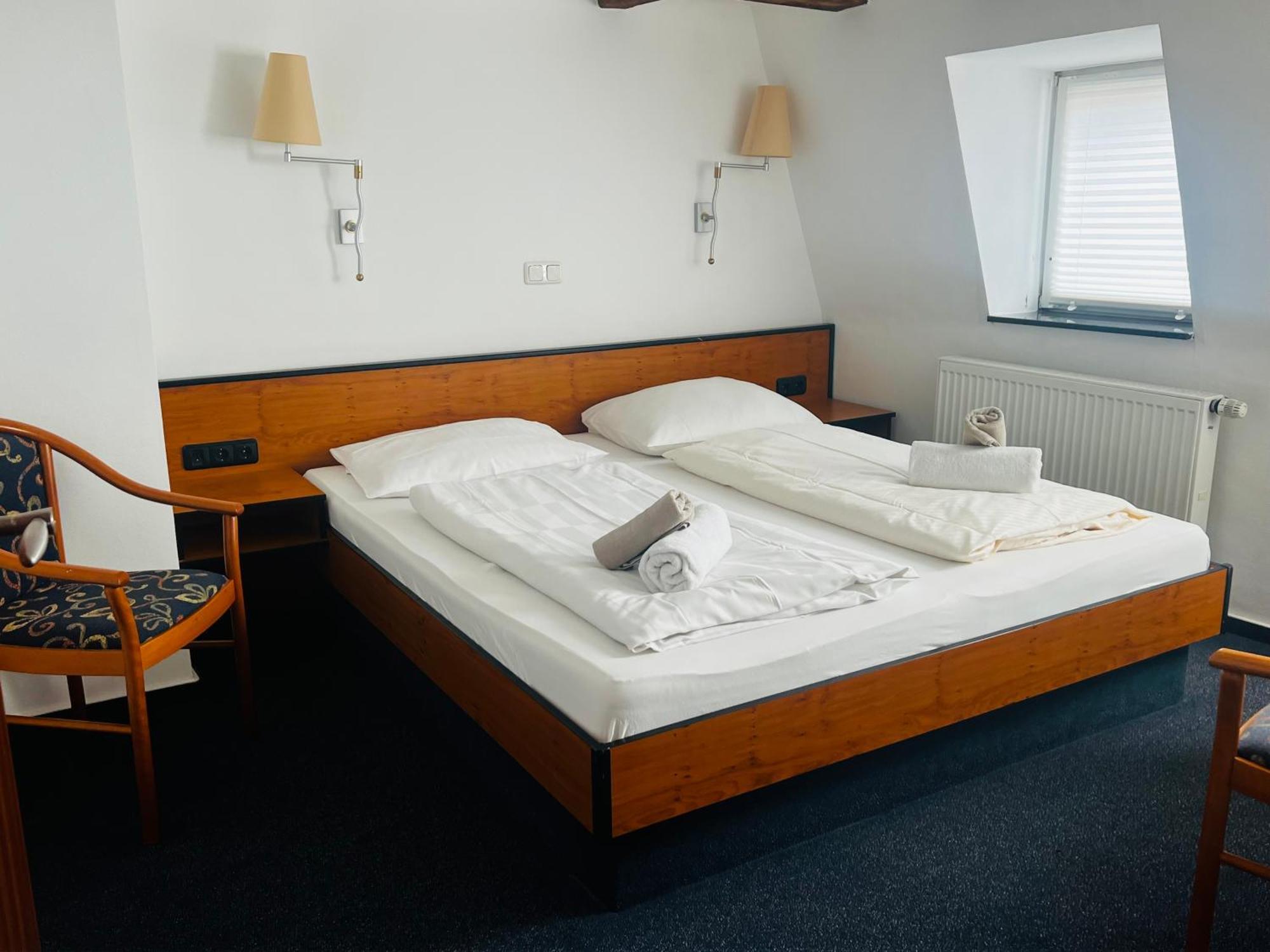 Hotel Am Malerwinkel Wertheim Extérieur photo