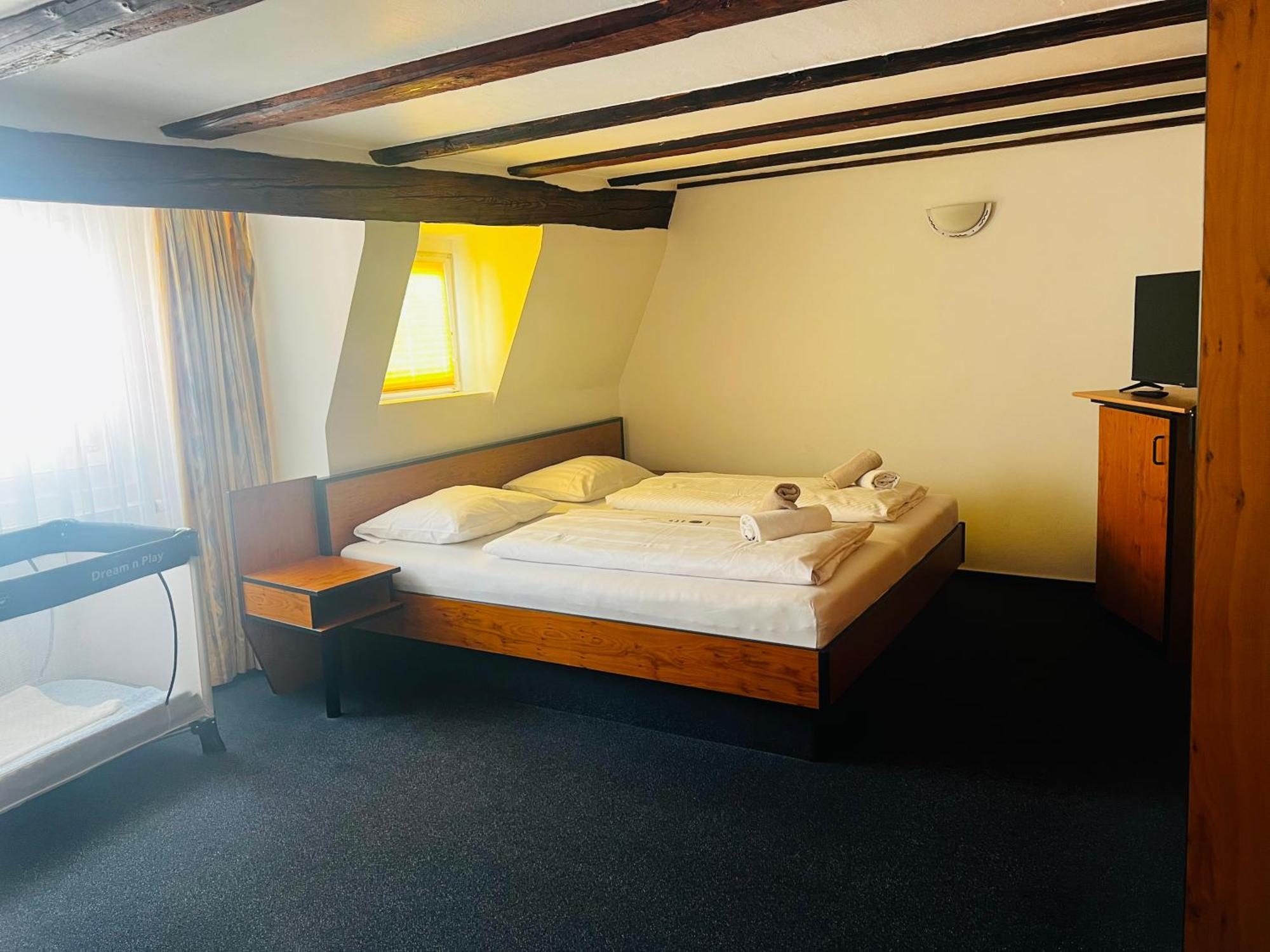 Hotel Am Malerwinkel Wertheim Extérieur photo